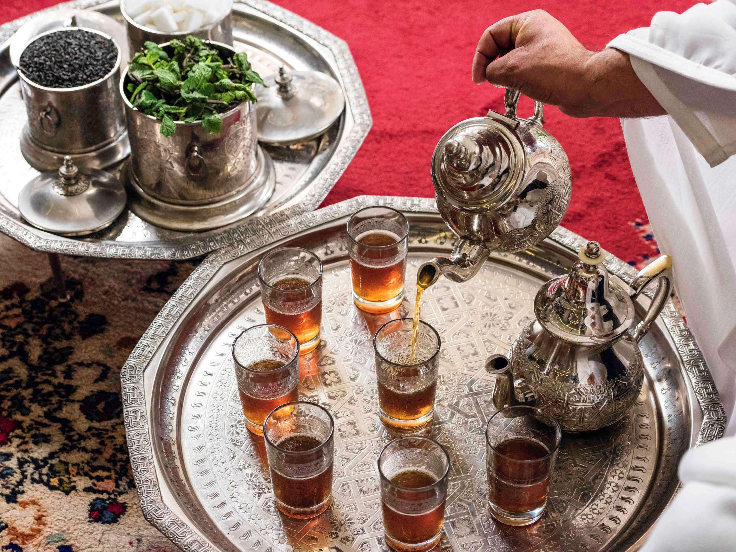 Moevenpick Hotel & Casino Malabata Tanger Екстер'єр фото Moroccan mint tea