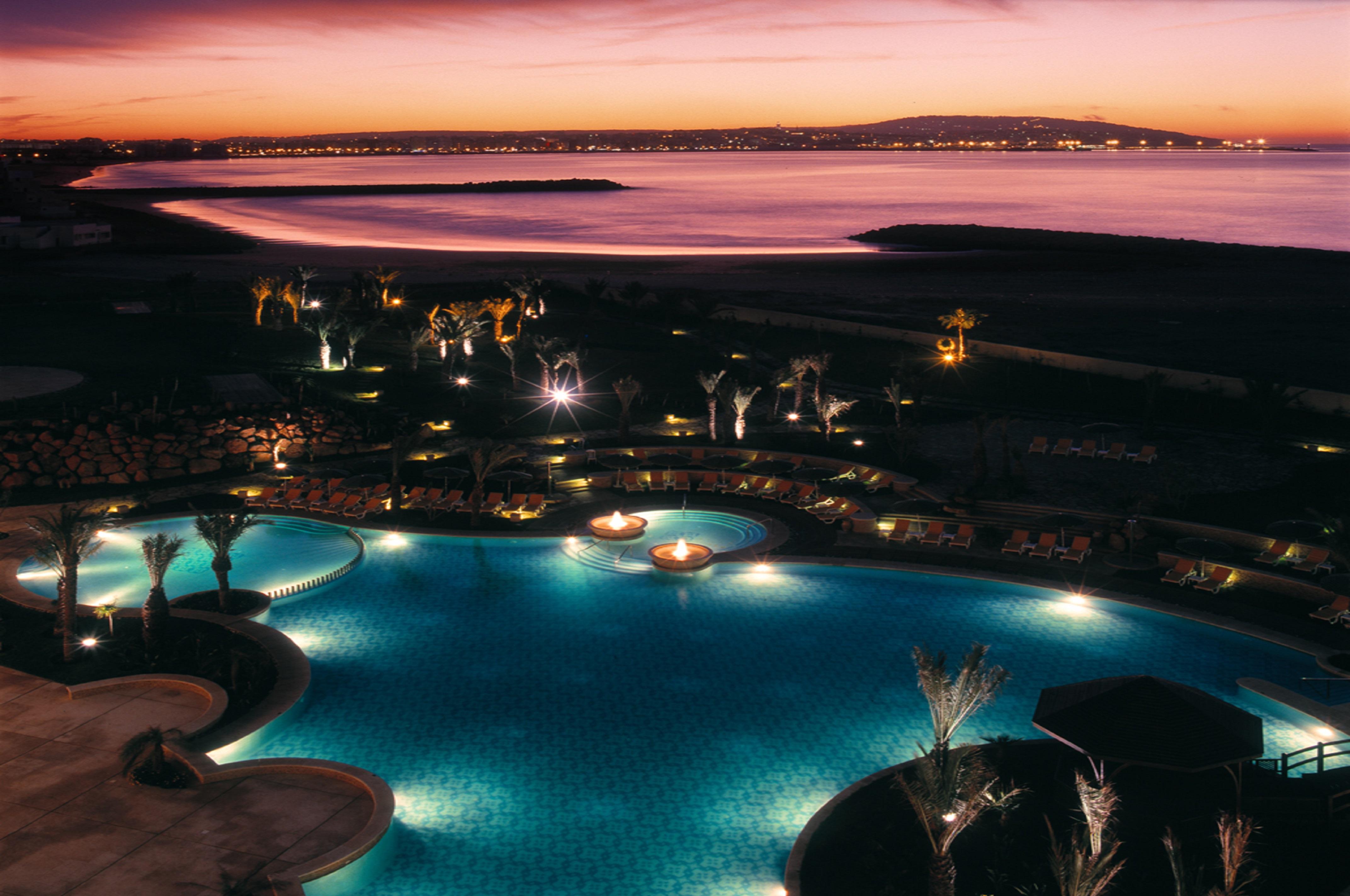Moevenpick Hotel & Casino Malabata Tanger Екстер'єр фото The Atlantis Paradise Island resort