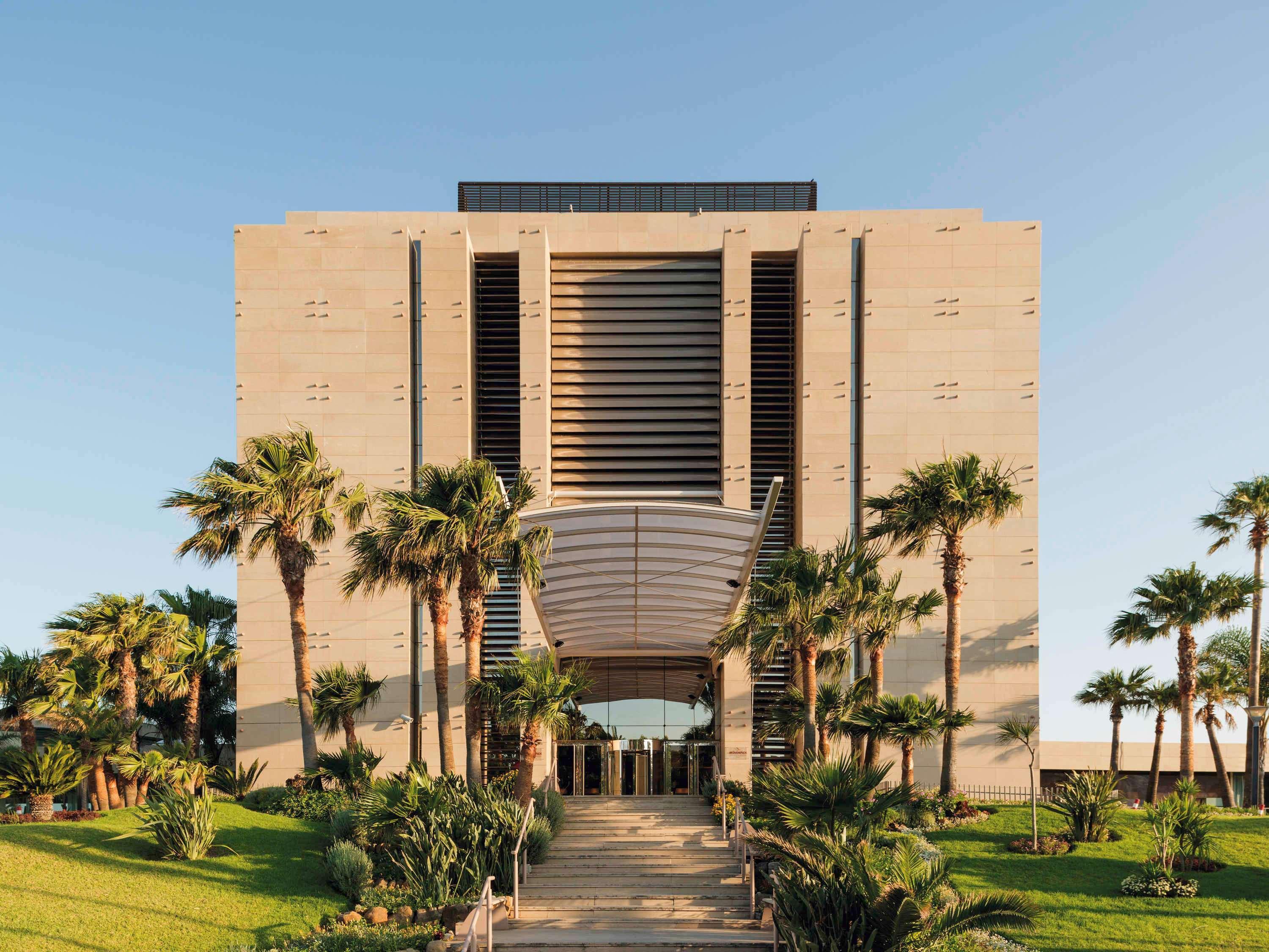 Moevenpick Hotel & Casino Malabata Tanger Екстер'єр фото The Cyprus International University Library